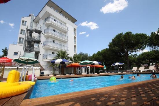 Hotel Lido Europa ริชชิโอเน ภายนอก รูปภาพ