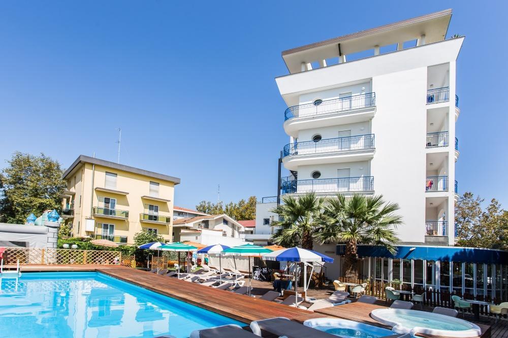 Hotel Lido Europa ริชชิโอเน ภายนอก รูปภาพ